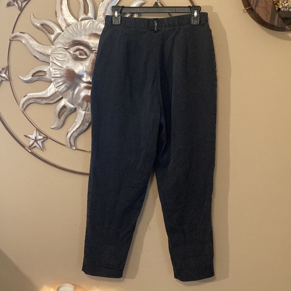 Light Black Chic Trouser Pants - Picture 4 of 4